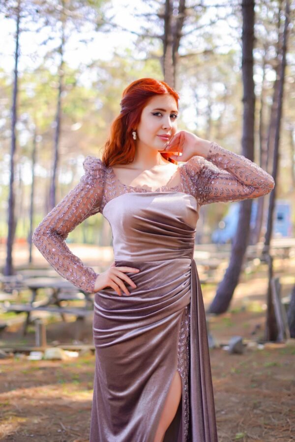 3176-8 فستان مخمل شتوي 3176