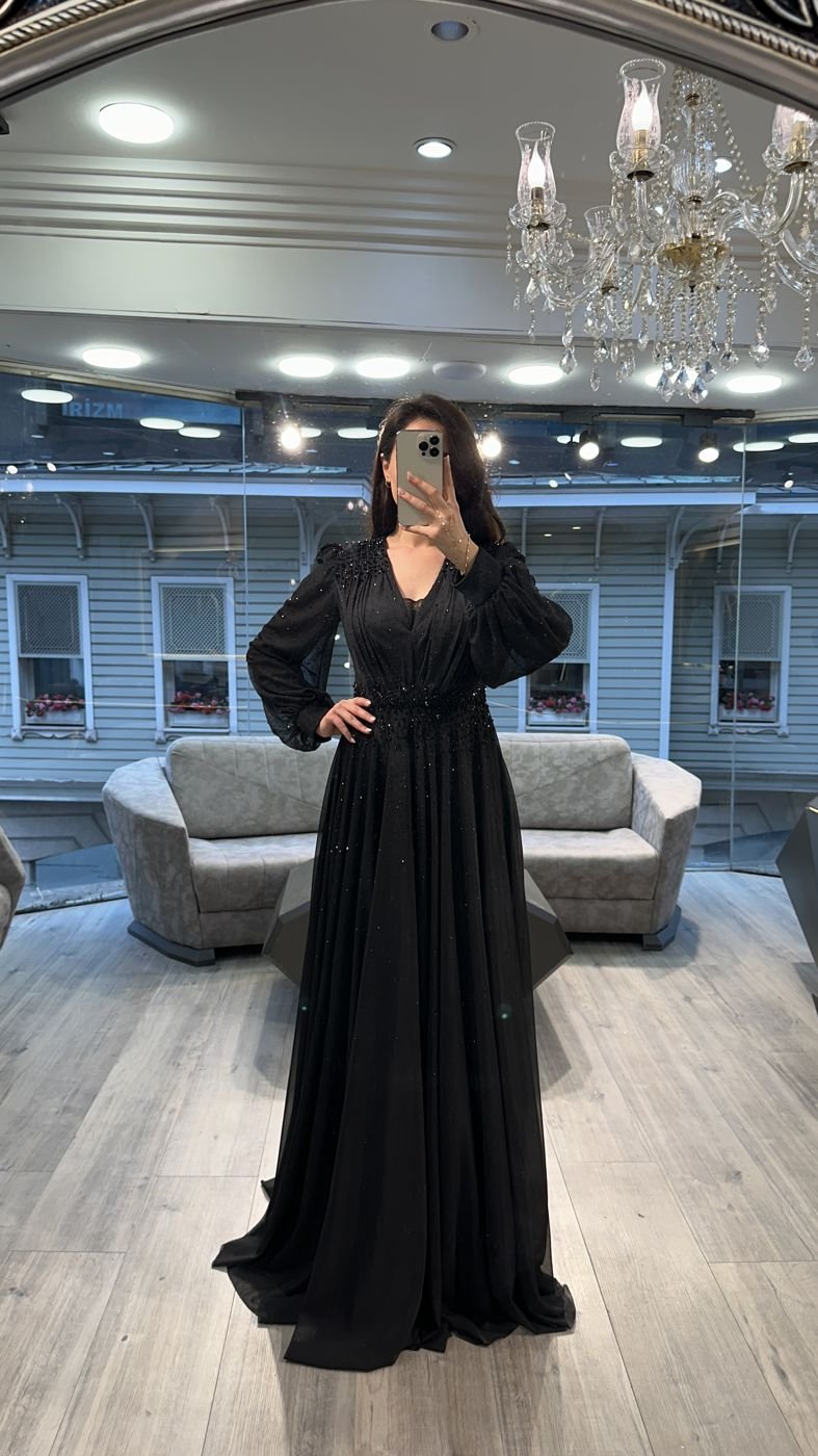 فستان سهرة كحلي ياقة V شيفون بأكمام طويلة